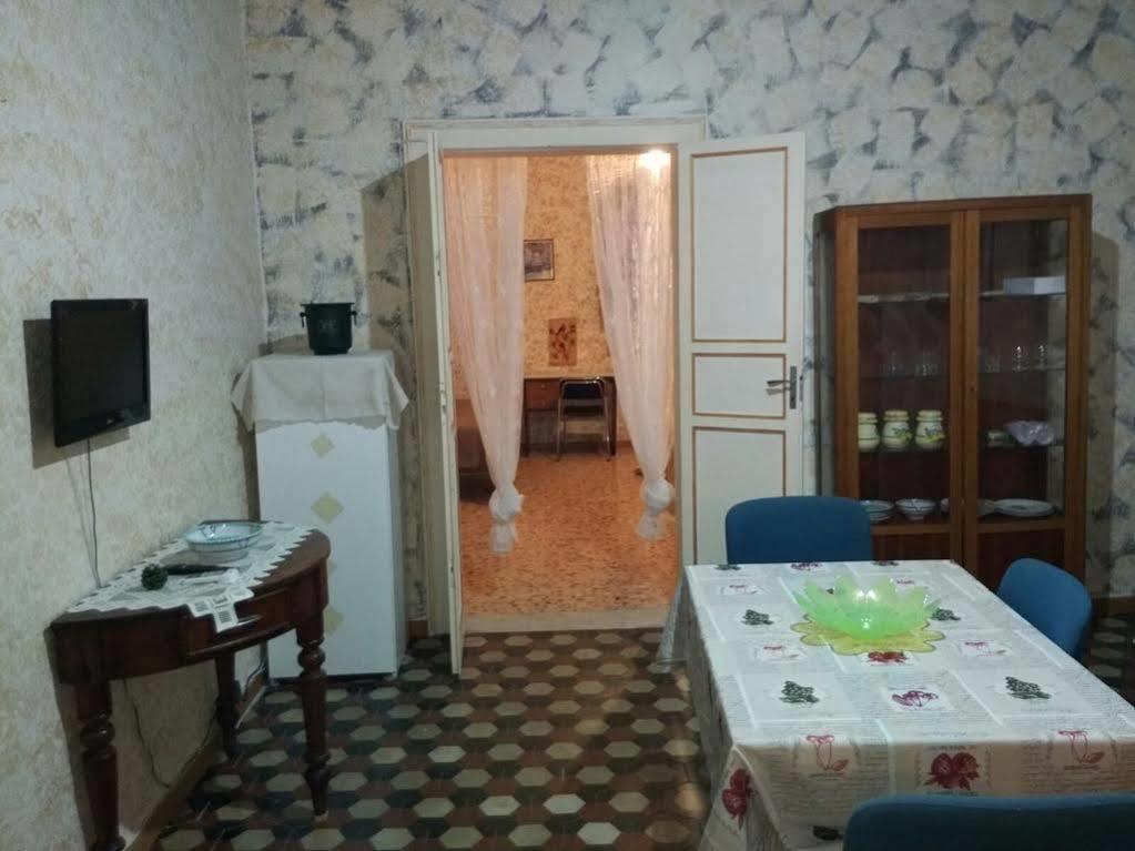 Appartamenti Piazza Vittorio Trapani Exteriér fotografie